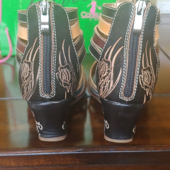 Corky's Elite Gladiator sandals - Picture 5 of 7